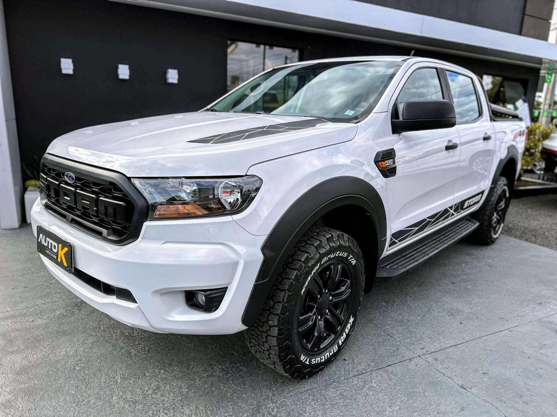 Foto numero 1 do veiculo Ford Ranger /  XLS4STMA32 - Branca - 2022/2023