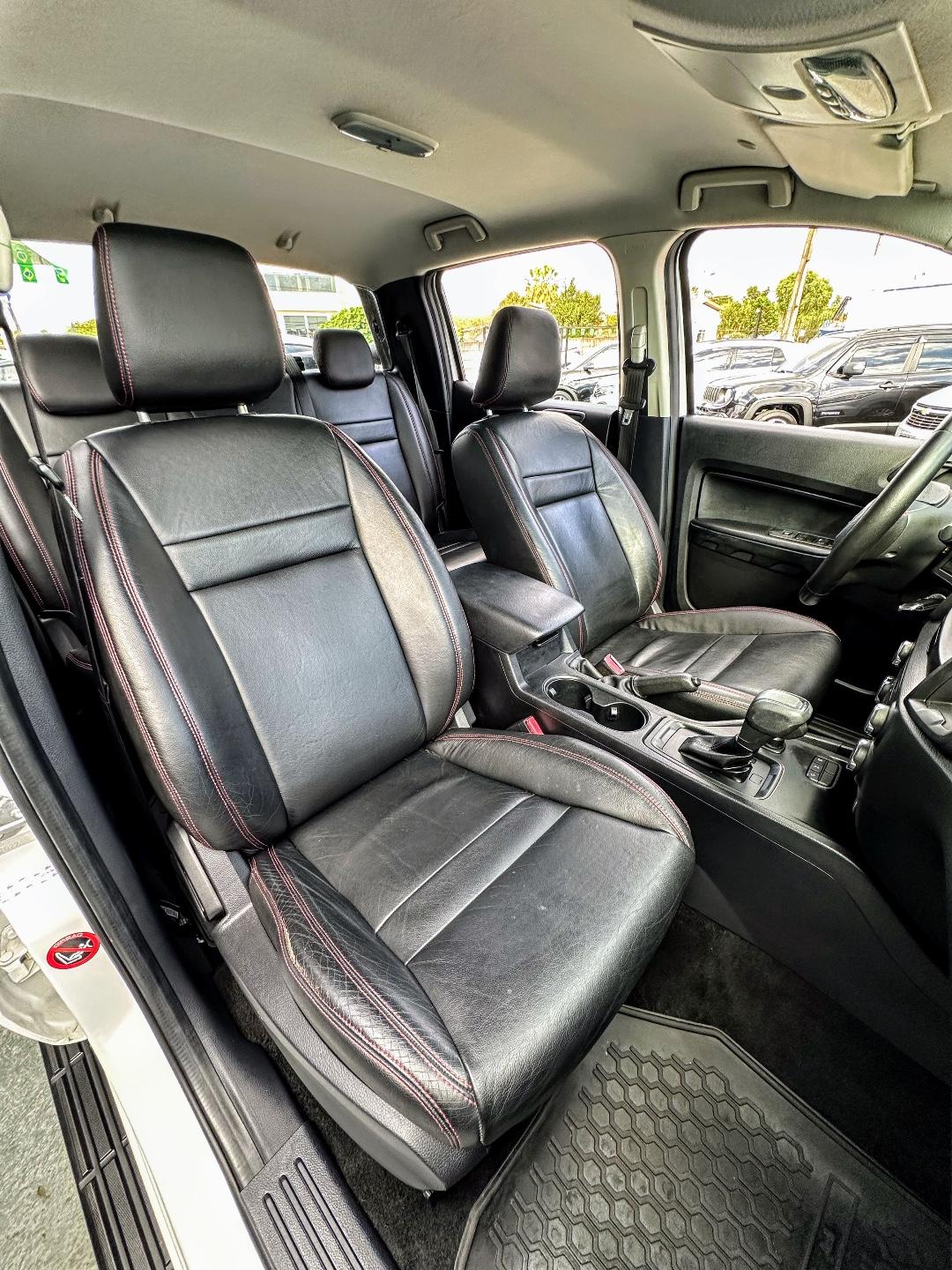 Foto numero 12 do veiculo Ford Ranger /  XLS4STMA32 - Branca - 2022/2023