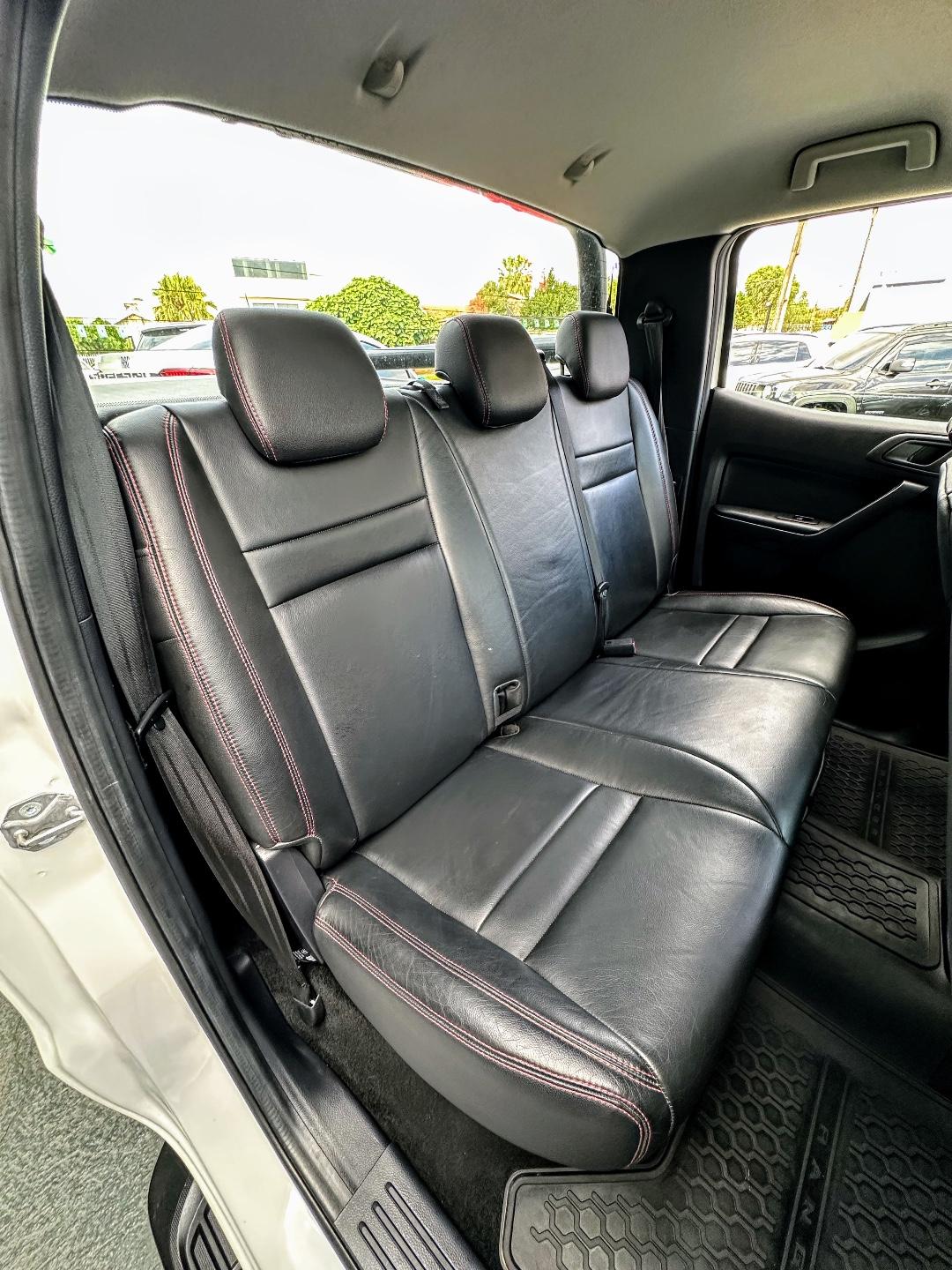 Foto numero 13 do veiculo Ford Ranger /  XLS4STMA32 - Branca - 2022/2023