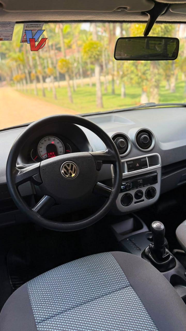Foto numero 17 do veiculo Volkswagen Gol City (Trend)/Titan 1.0 T. Flex 8V 4p  - Vermelha - 2012/2013