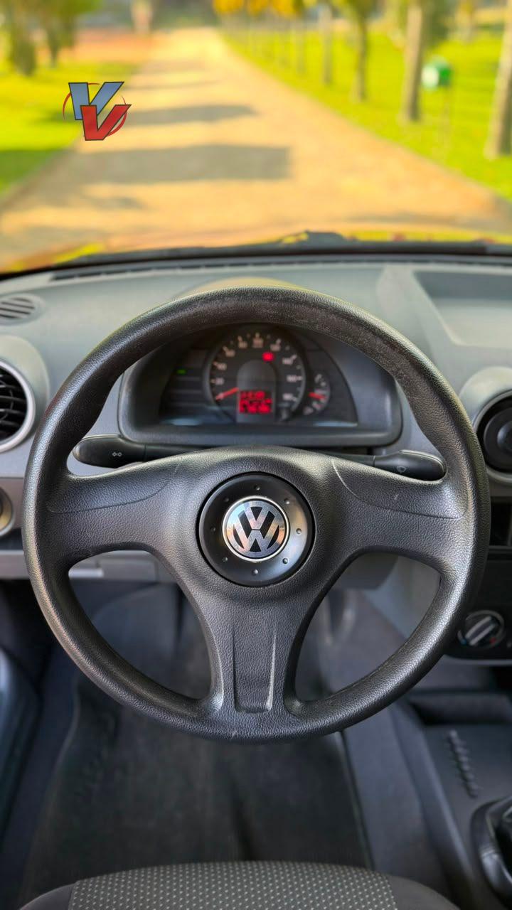 Foto numero 15 do veiculo Volkswagen Gol ECOMOTION 1.0 Mi Total Flex 8V 2p - Vermelha - 2013/2014
