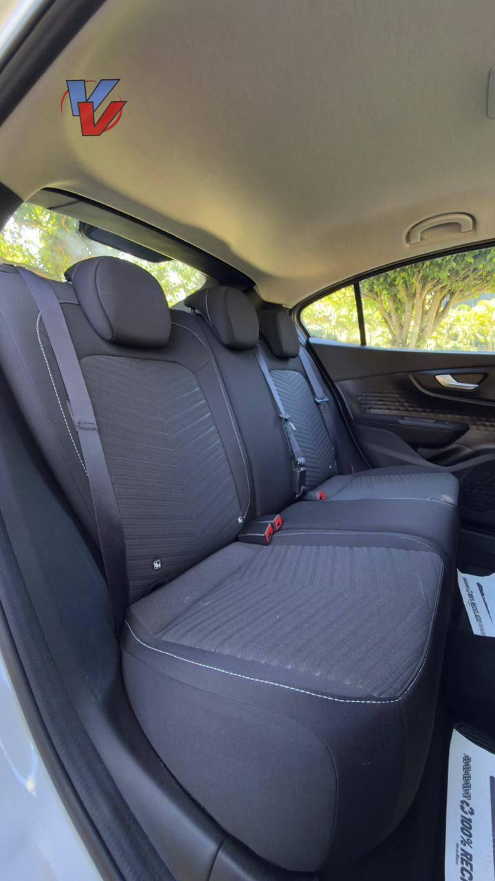Foto numero 16 do veiculo Fiat Fastback Audace 1.0 200 T. Flex Aut - Prata - 2023/2023