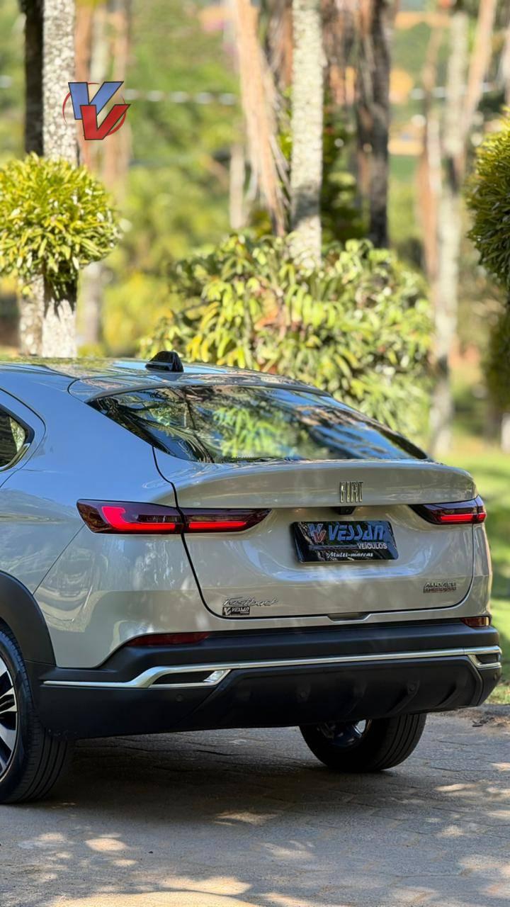 Foto numero 6 do veiculo Fiat Fastback Audace 1.0 200 T. Flex Aut - Prata - 2023/2023