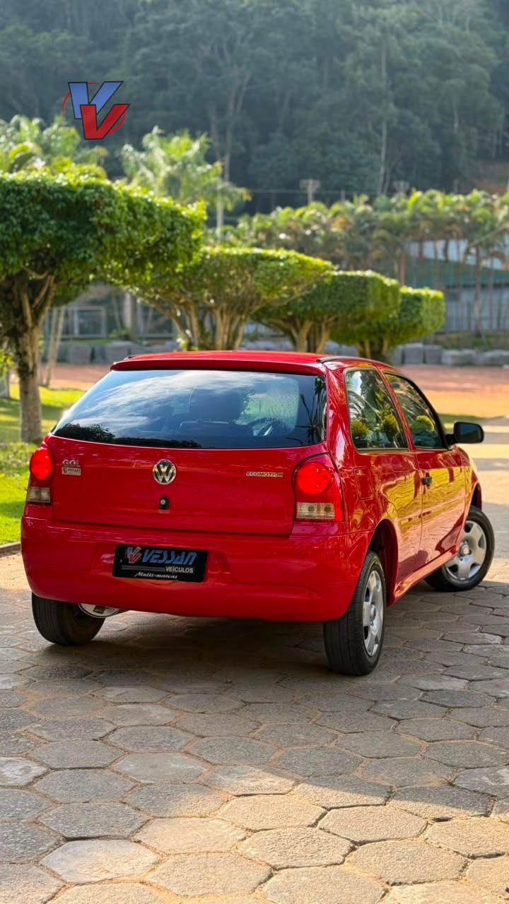 Foto numero 6 do veiculo Volkswagen Gol ECOMOTION 1.0 Mi Total Flex 8V 2p - Vermelha - 2013/2014