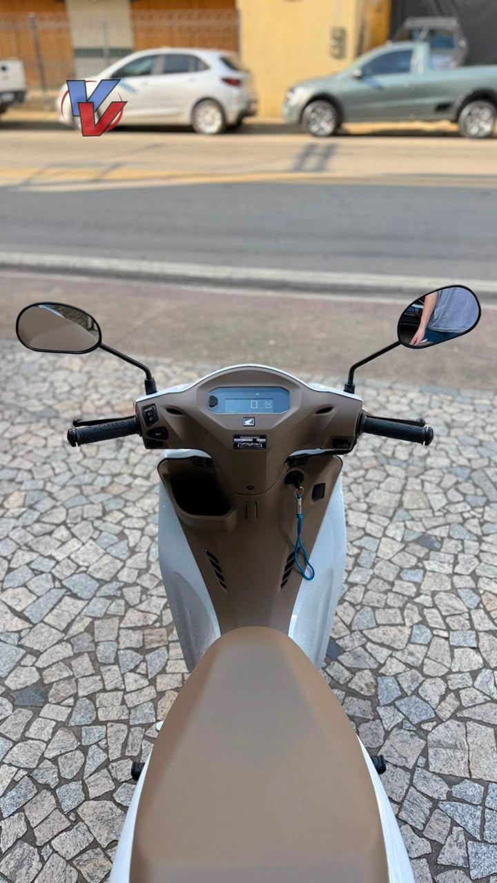 Foto numero 12 do veiculo Honda Biz 125 125 EX/ 125 EX FLEX - Branca - 2026/2026