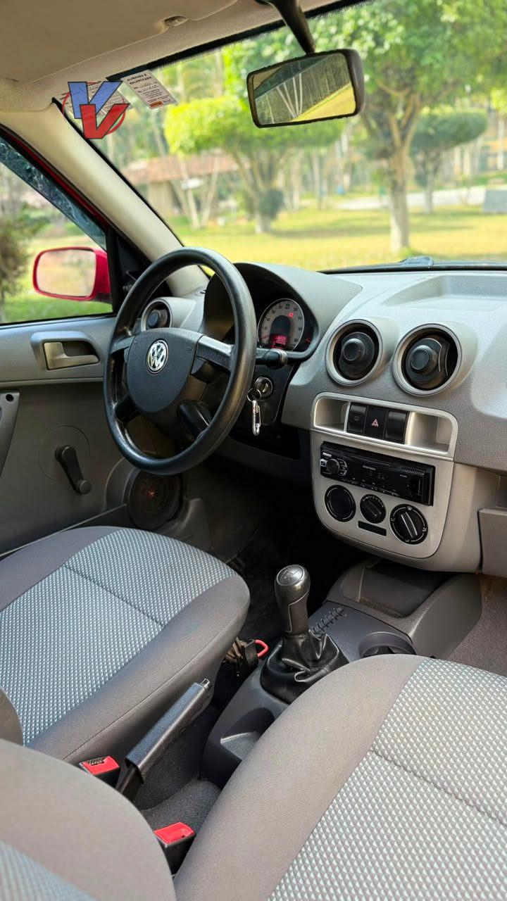 Foto numero 14 do veiculo Volkswagen Gol City (Trend)/Titan 1.0 T. Flex 8V 4p  - Vermelha - 2012/2013