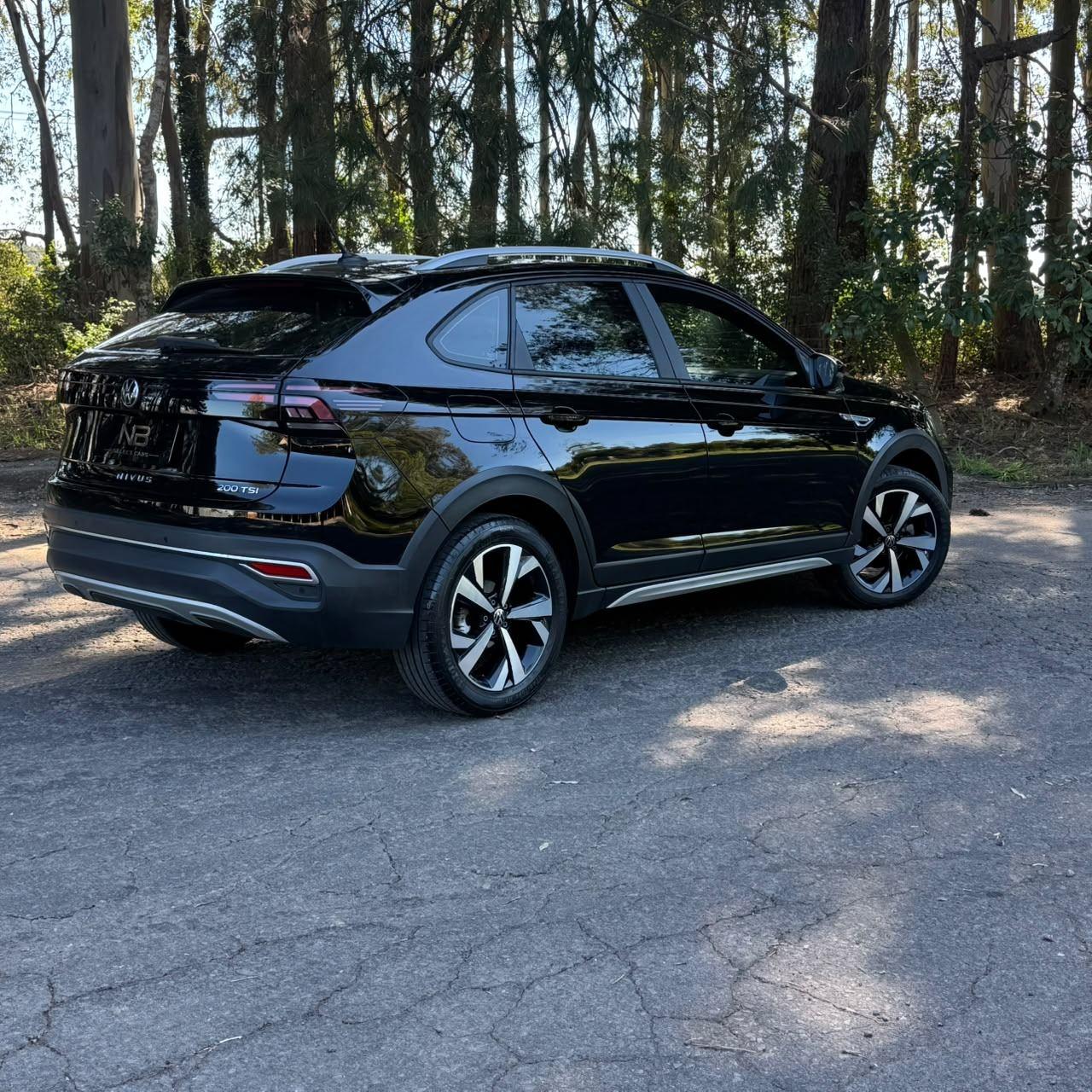Foto numero 4 do veiculo Volkswagen Nivus - Preta - 2024/2024