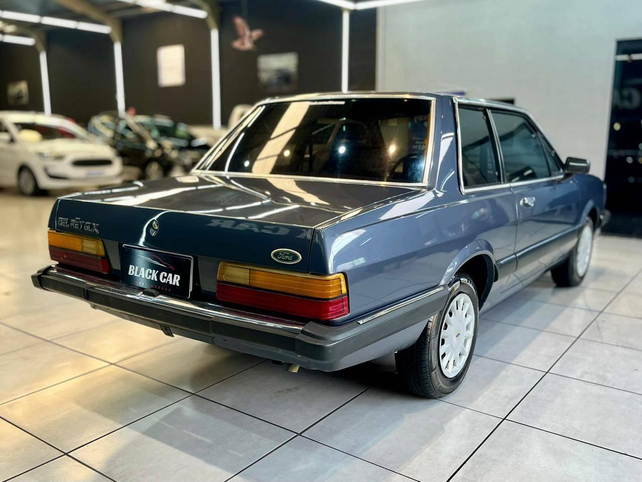 Foto numero 4 do veiculo Ford Del Rey GLX 1.6/1.8 / GL 1.6/1.8 2p e 4p  - Cinza - 1990/1990