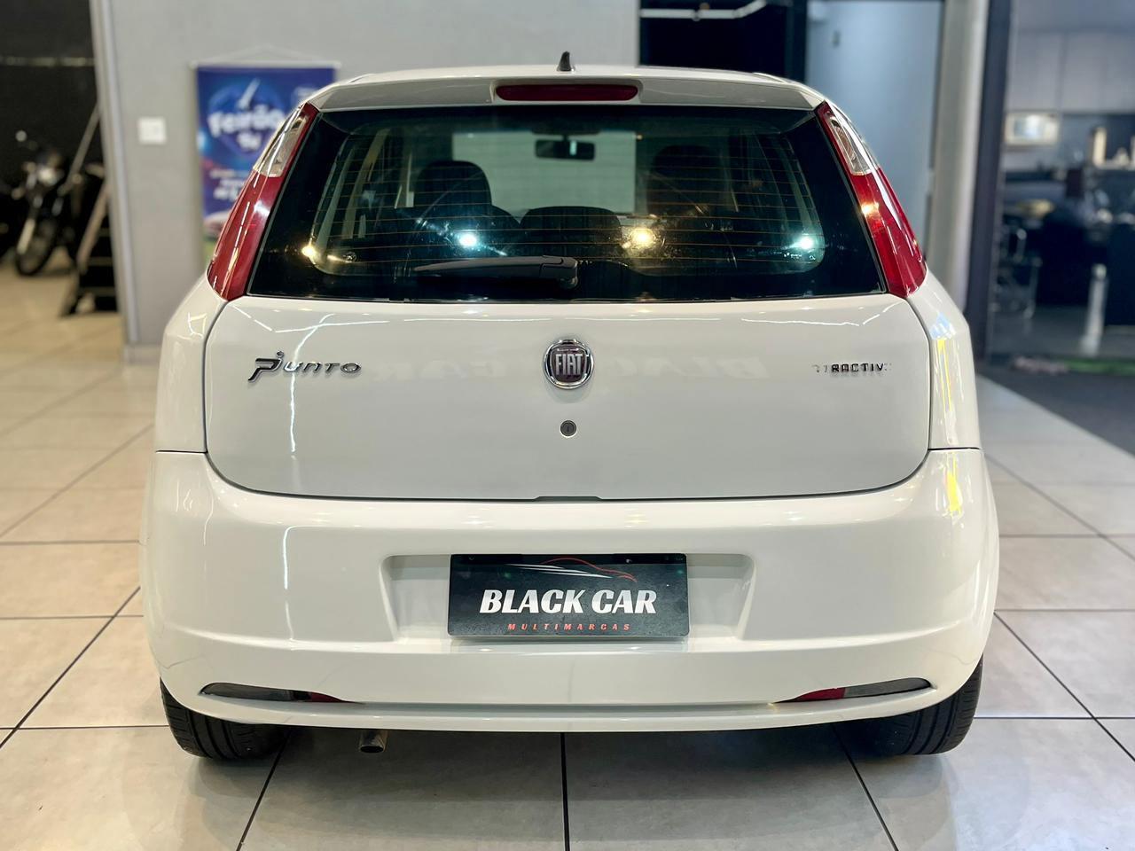 Foto numero 5 do veiculo Fiat Punto ATTRACTIVE 1.4 Fire Flex 8V 5p  - Branca - 2012/2012