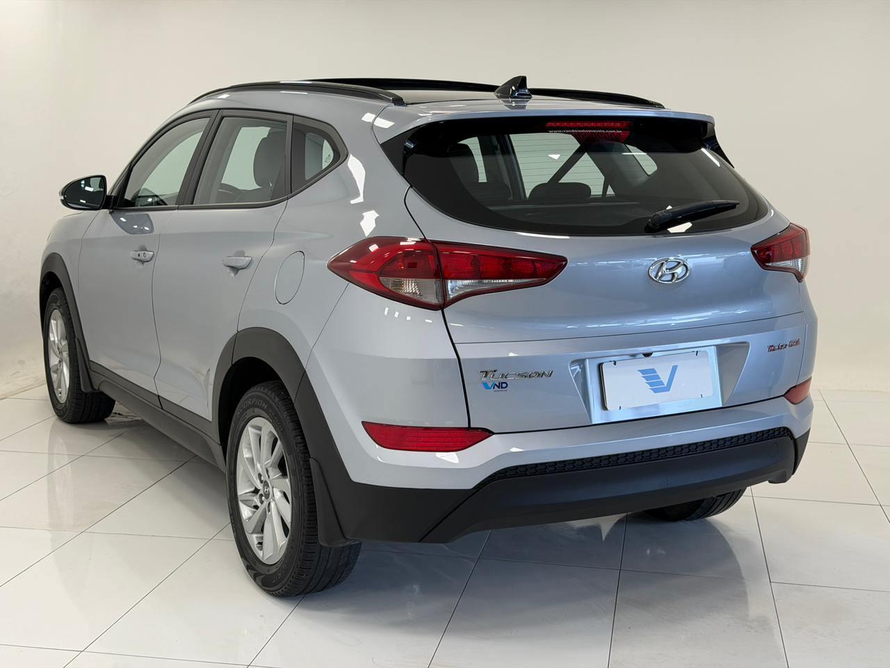 Foto numero 3 do veiculo Hyundai Tucson GLS 1.6 Turbo - Aut. - Prata - 2021/2022