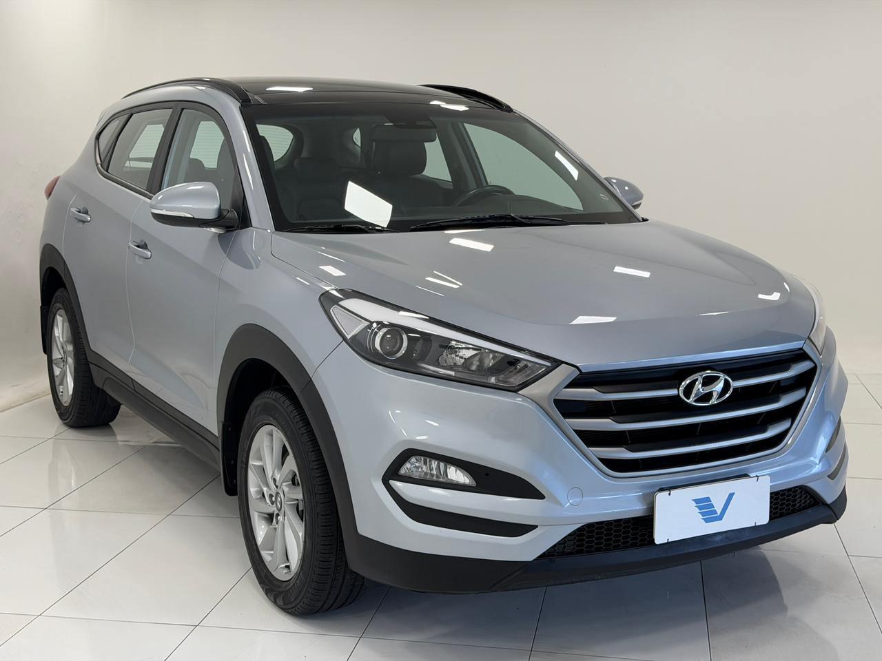 Foto numero 1 do veiculo Hyundai Tucson GLS 1.6 Turbo - Aut. - Prata - 2021/2022