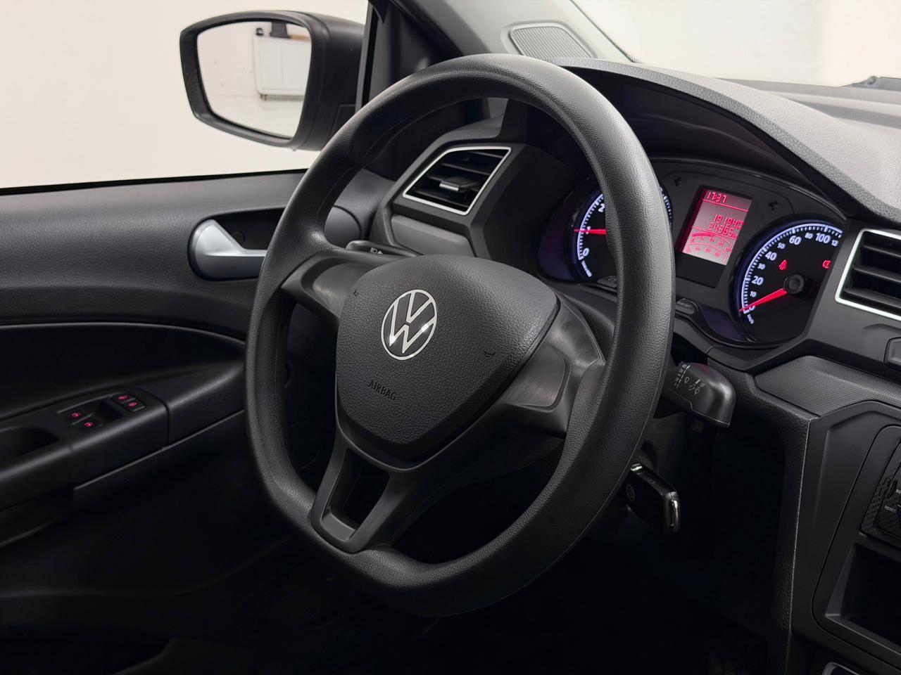 Foto numero 13 do veiculo Volkswagen Saveiro Robust 1.6 - Mec. - Branca - 2024/2025