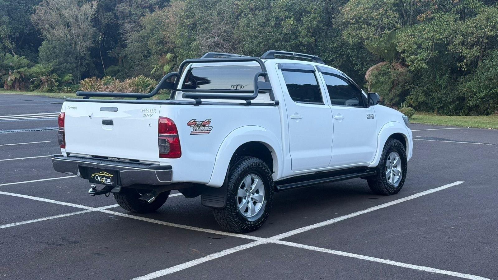 Toyota Hilux Cd Srv D4 D 4×4 3.0 TDI Dies - foto 5