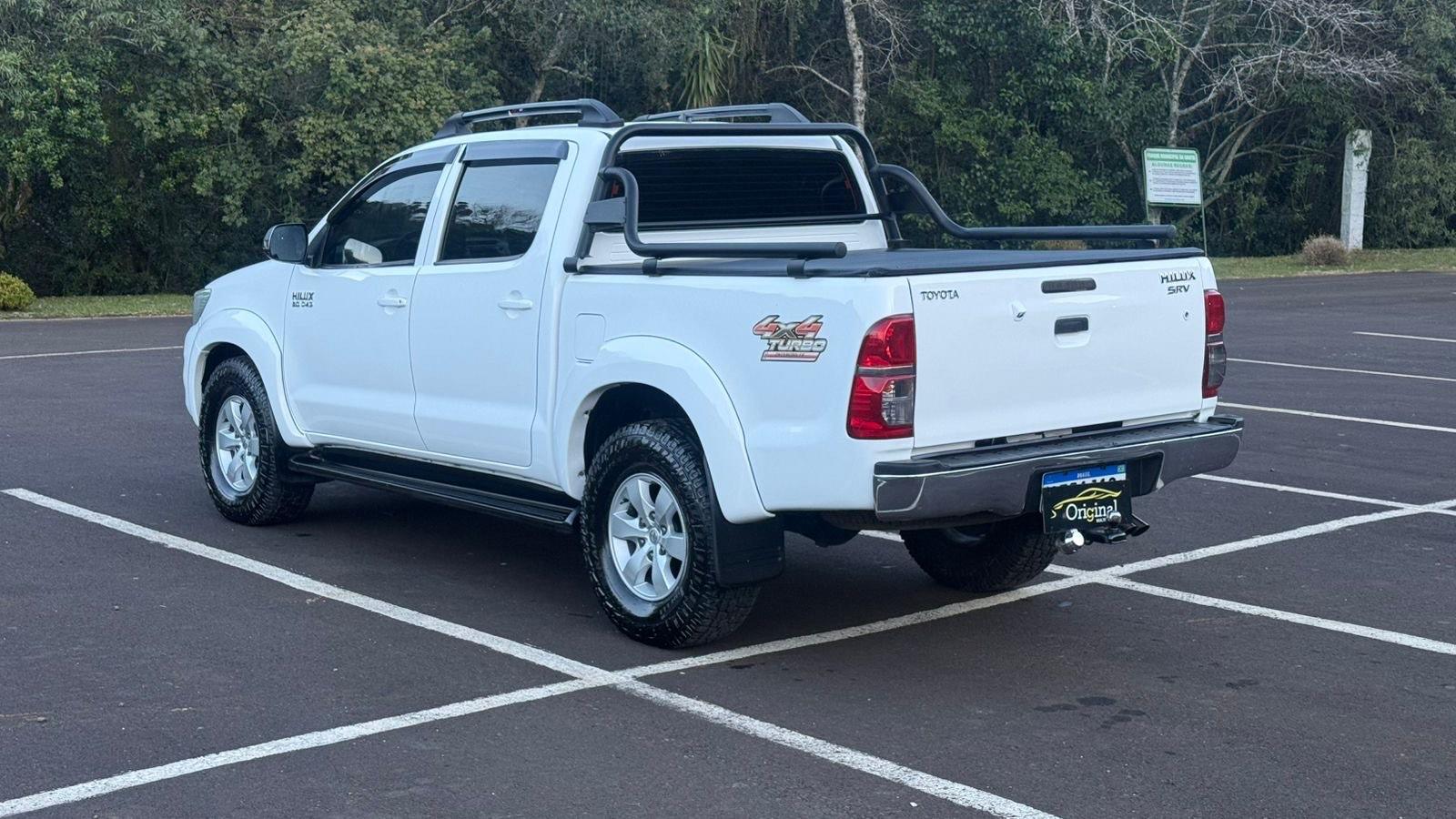 Toyota Hilux Cd Srv D4 D 4×4 3.0 TDI Dies - foto 6