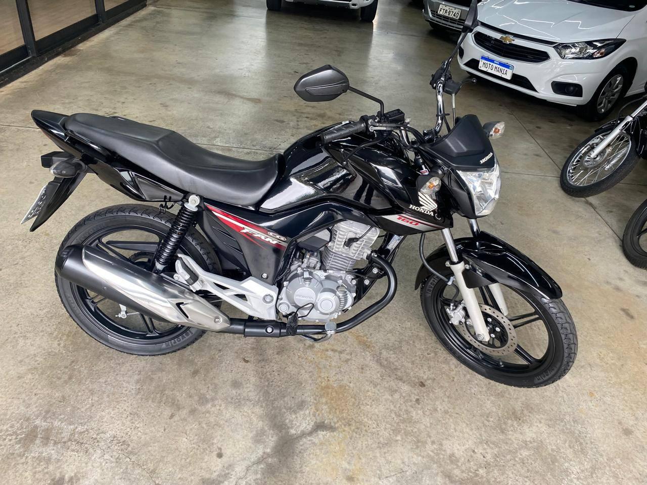 Foto numero 3 do veiculo Honda CG-160 FAN Flex  - Preta - 2017/2017