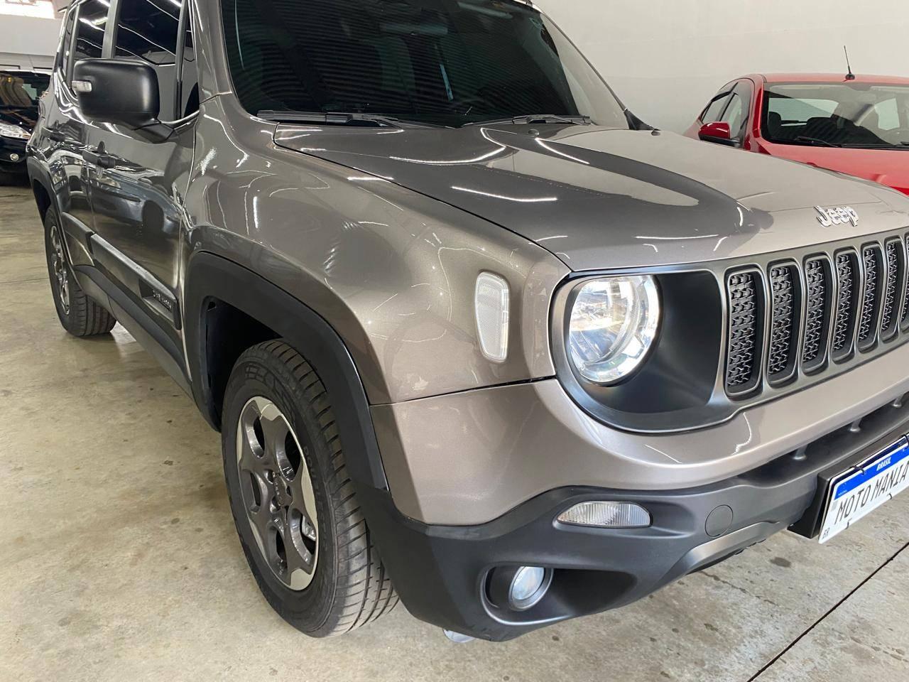 Foto numero 4 do veiculo Jeep Renegade 4x2 Flex 16V Aut.  - Cinza - 2020/2021