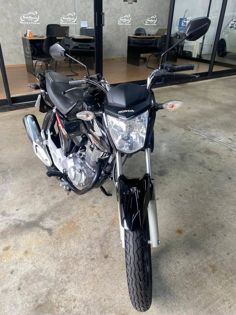 Foto numero 2 do veiculo Honda CG-160 FAN Flex  - Preta - 2017/2017