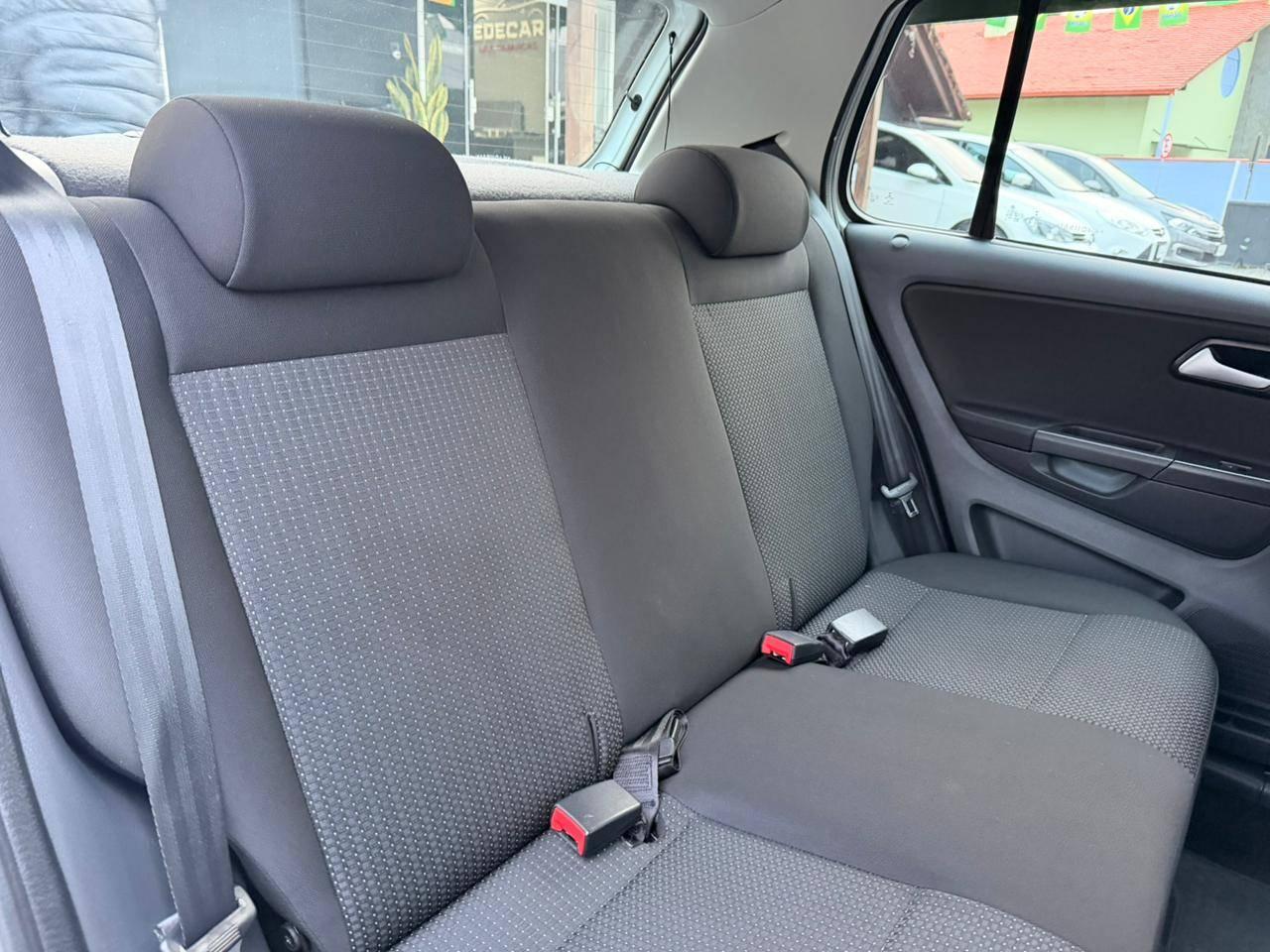 Foto numero 8 do veiculo Volkswagen Fox Connect 1.6 Flex 8V 5p  - Branca - 2018/2019