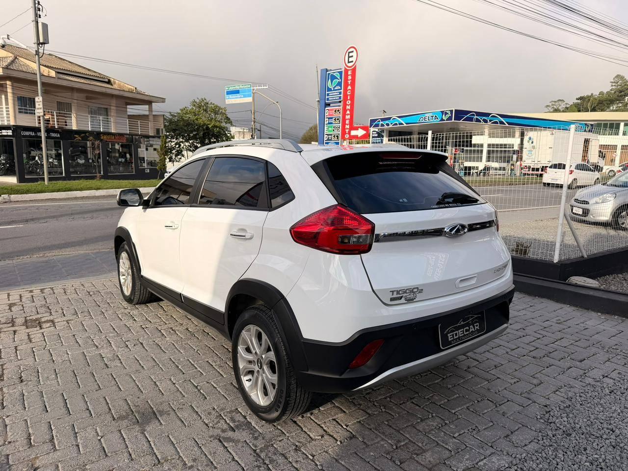 Foto numero 4 do veiculo CAOA Chery Tiggo 2 Look 1.5 16V Flex Mec. 5p  - Branca - 2018/2019