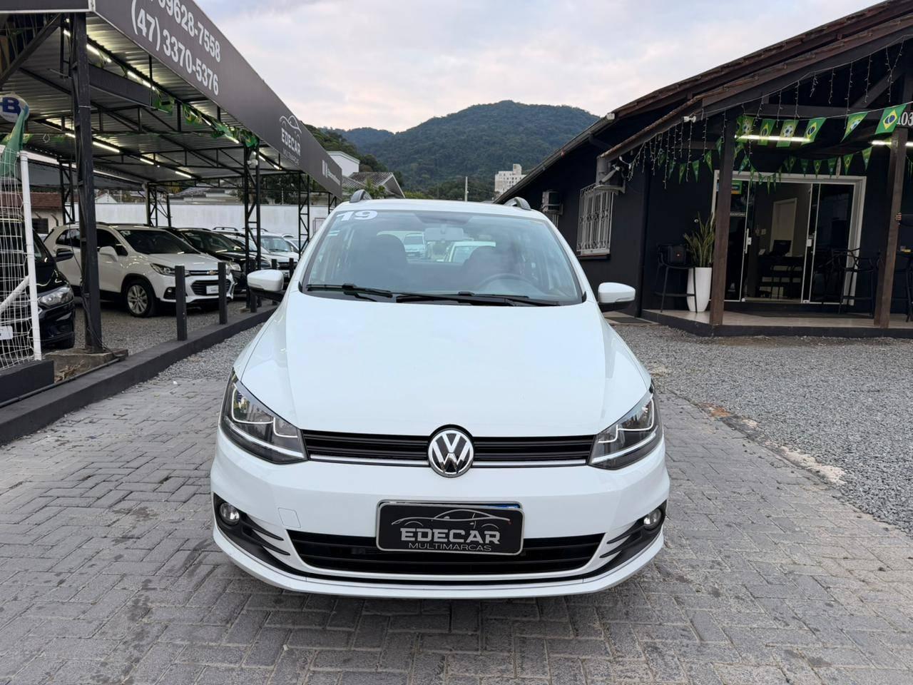 Foto numero 1 do veiculo Volkswagen Fox Connect 1.6 Flex 8V 5p  - Branca - 2018/2019