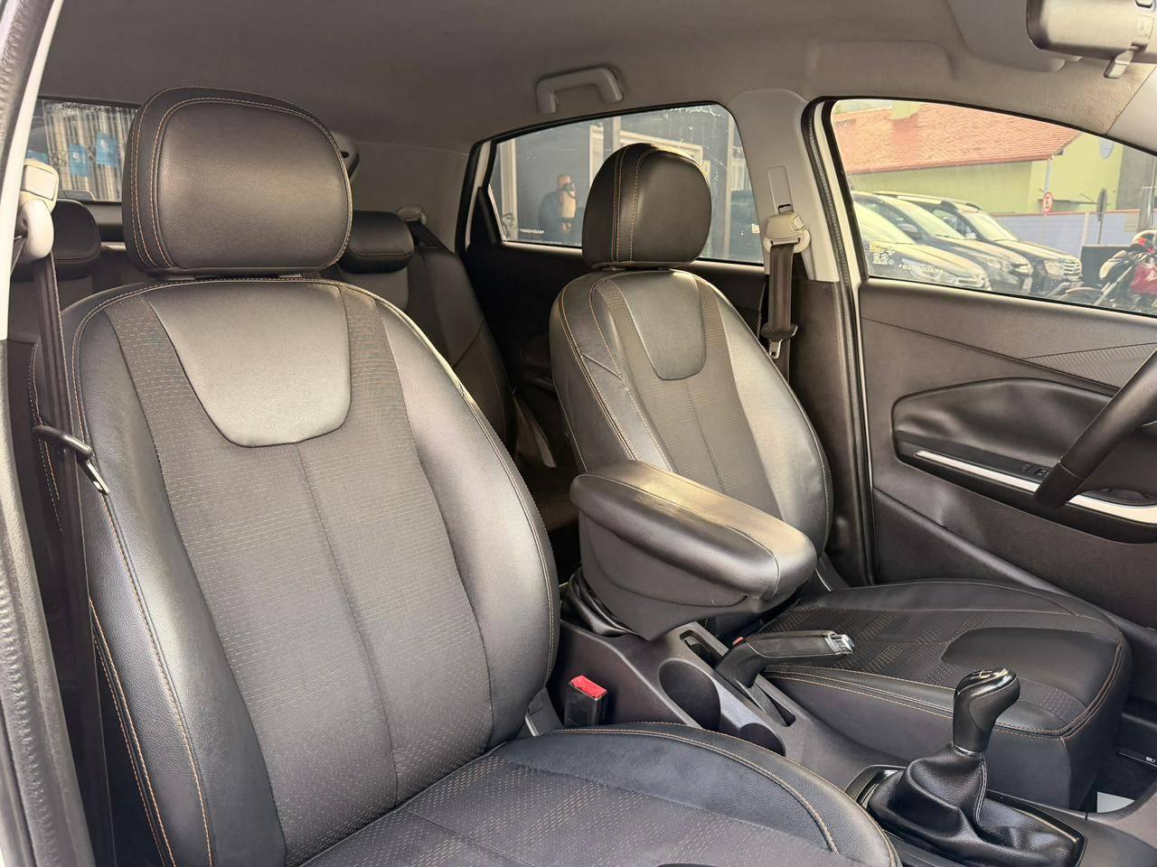 Foto numero 8 do veiculo CAOA Chery Tiggo 2 Look 1.5 16V Flex Mec. 5p  - Branca - 2018/2019