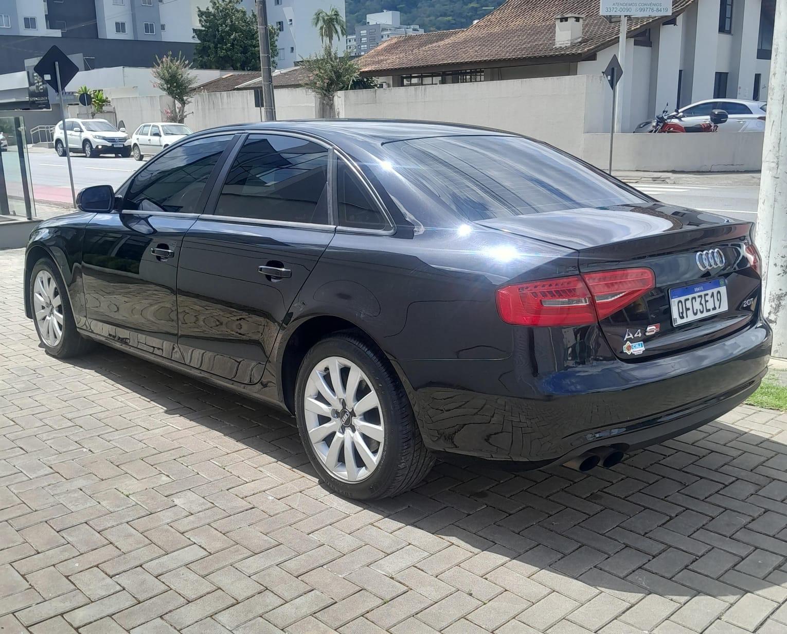 Foto numero 3 do veiculo Audi A4 2.0 16V TFSI 183/180cv Multitronic - Preta - 2014/2014