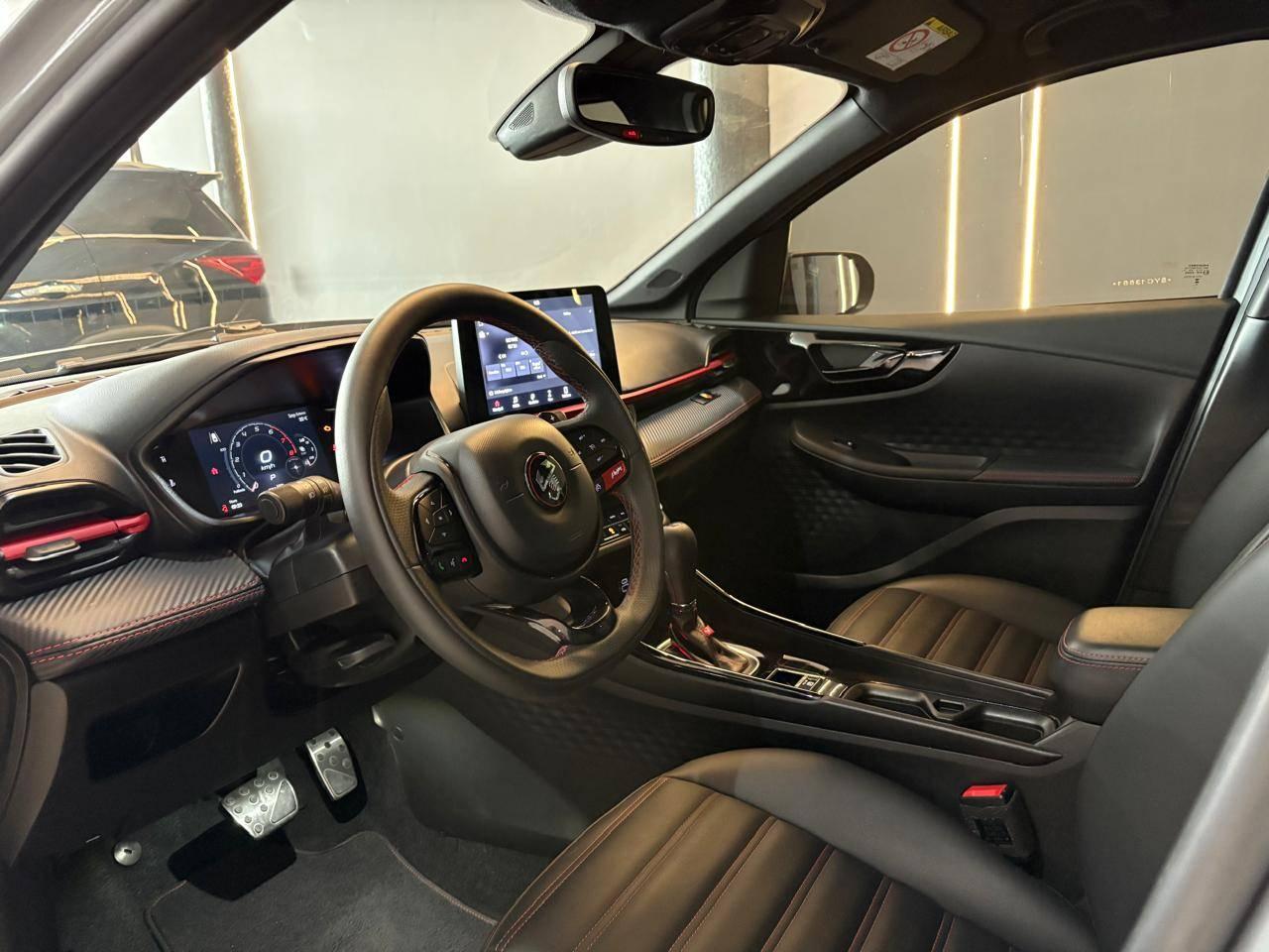 Foto numero 11 do veiculo Fiat Fastback Fastback ABARTH Turbo Flex 1.3 Aut. - Cinza - 2024/2025