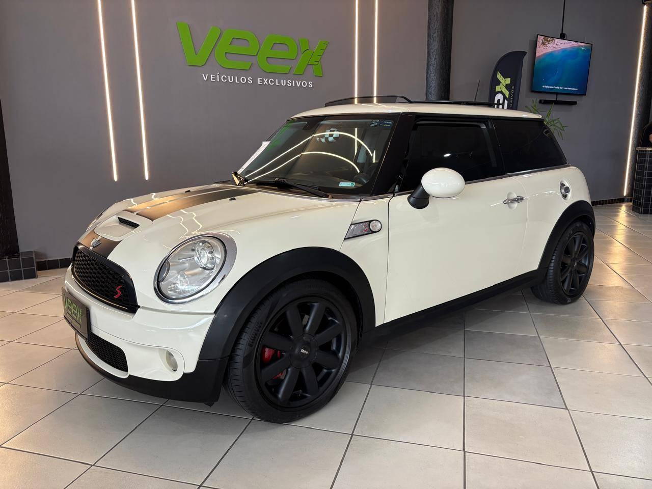 Foto numero 1 do veiculo Mini Cooper S 1.6 Aut.  - Branca - 2009/2010