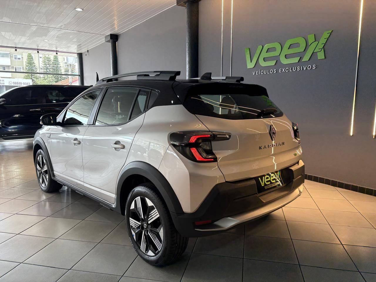 Foto numero 4 do veiculo Renault Kardian Prem. Ed Flex 1.0 TB 12V 5p Aut.  - Prata - 2025/2025