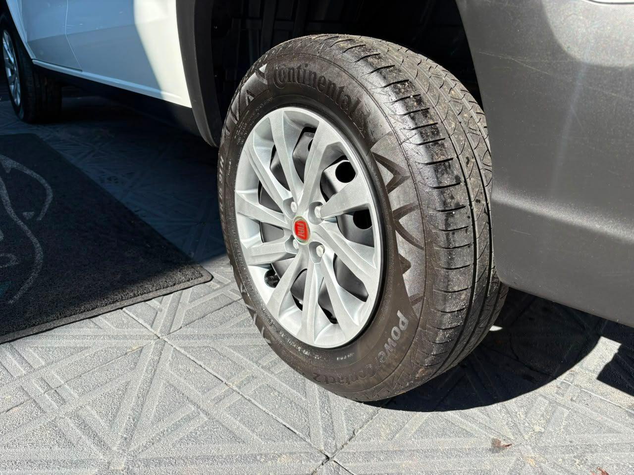 Foto numero 9 do veiculo Fiat Strada ENDURAN CS13 - Branca - 2024/2025