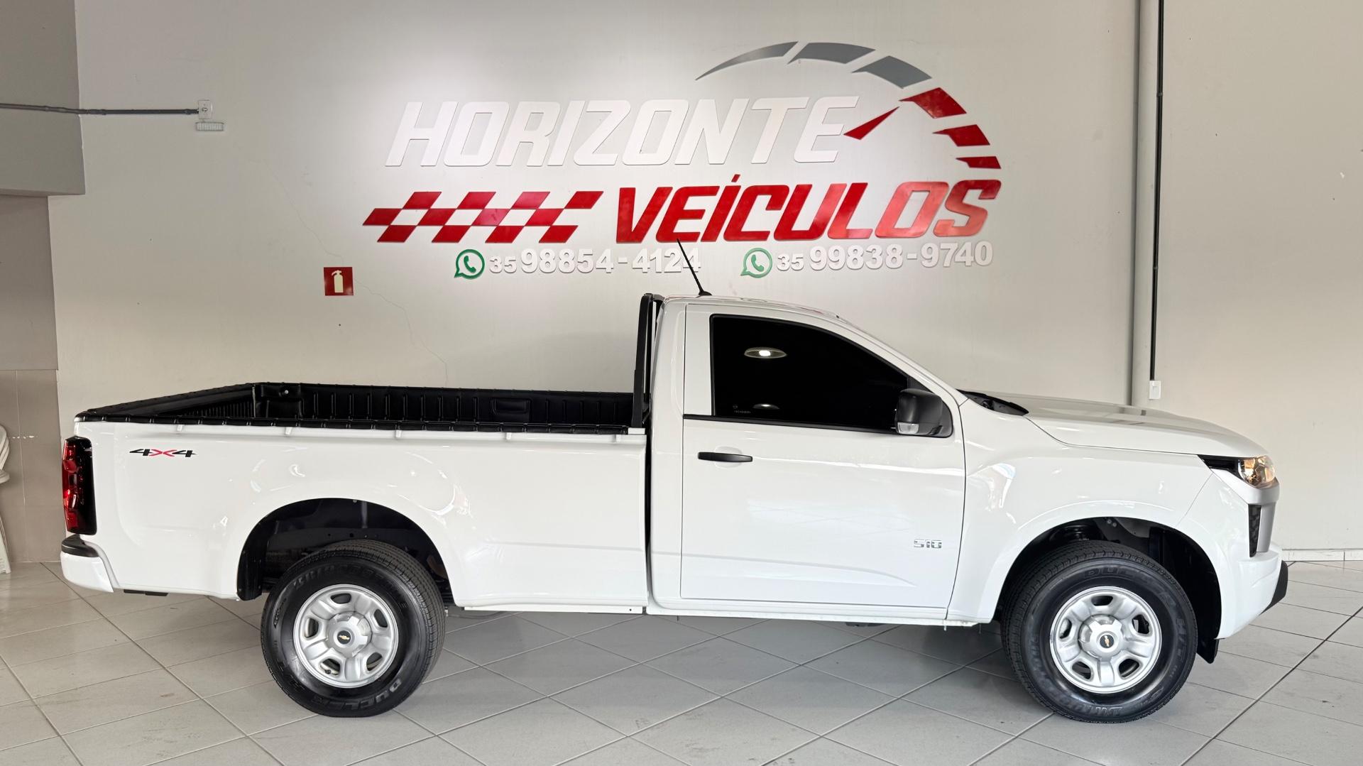 Foto numero 1 do veiculo Chevrolet S-10 Pick-up /S10 WT DS4 - Branca - 2025/2025