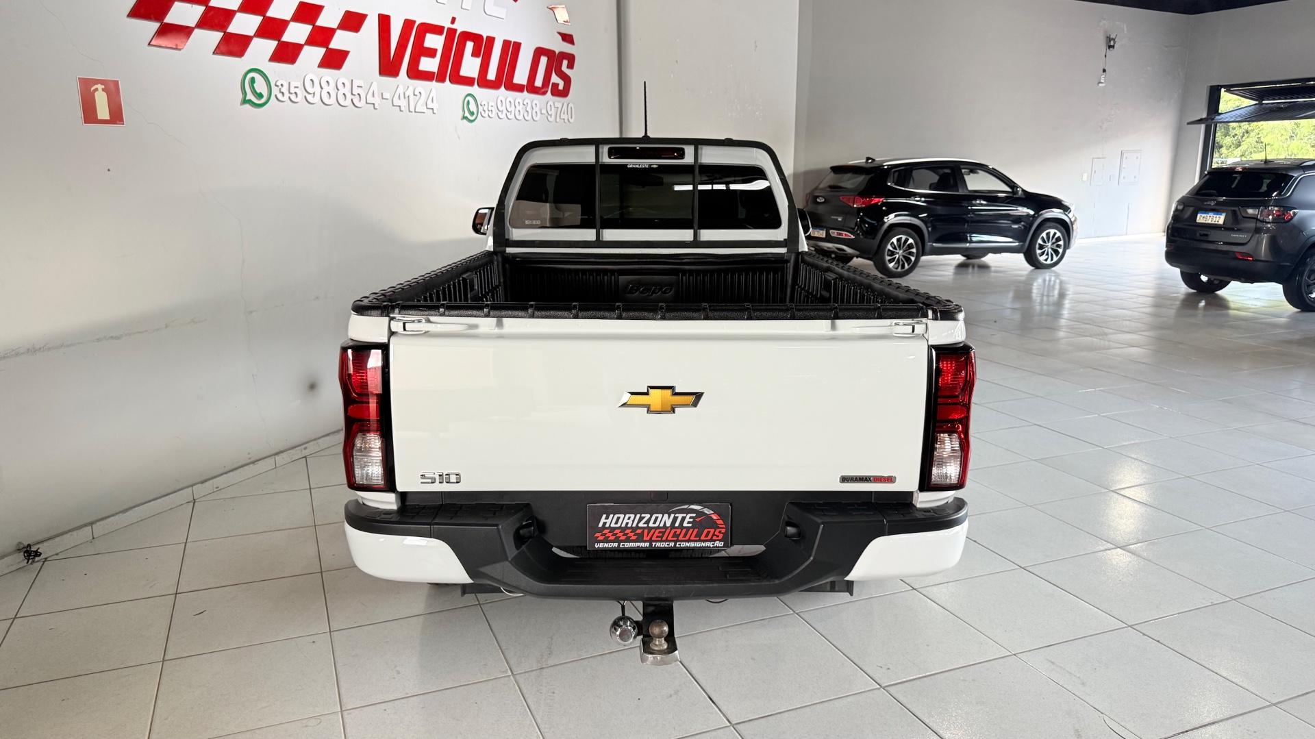 Foto numero 3 do veiculo Chevrolet S-10 Pick-up /S10 WT DS4 - Branca - 2025/2025