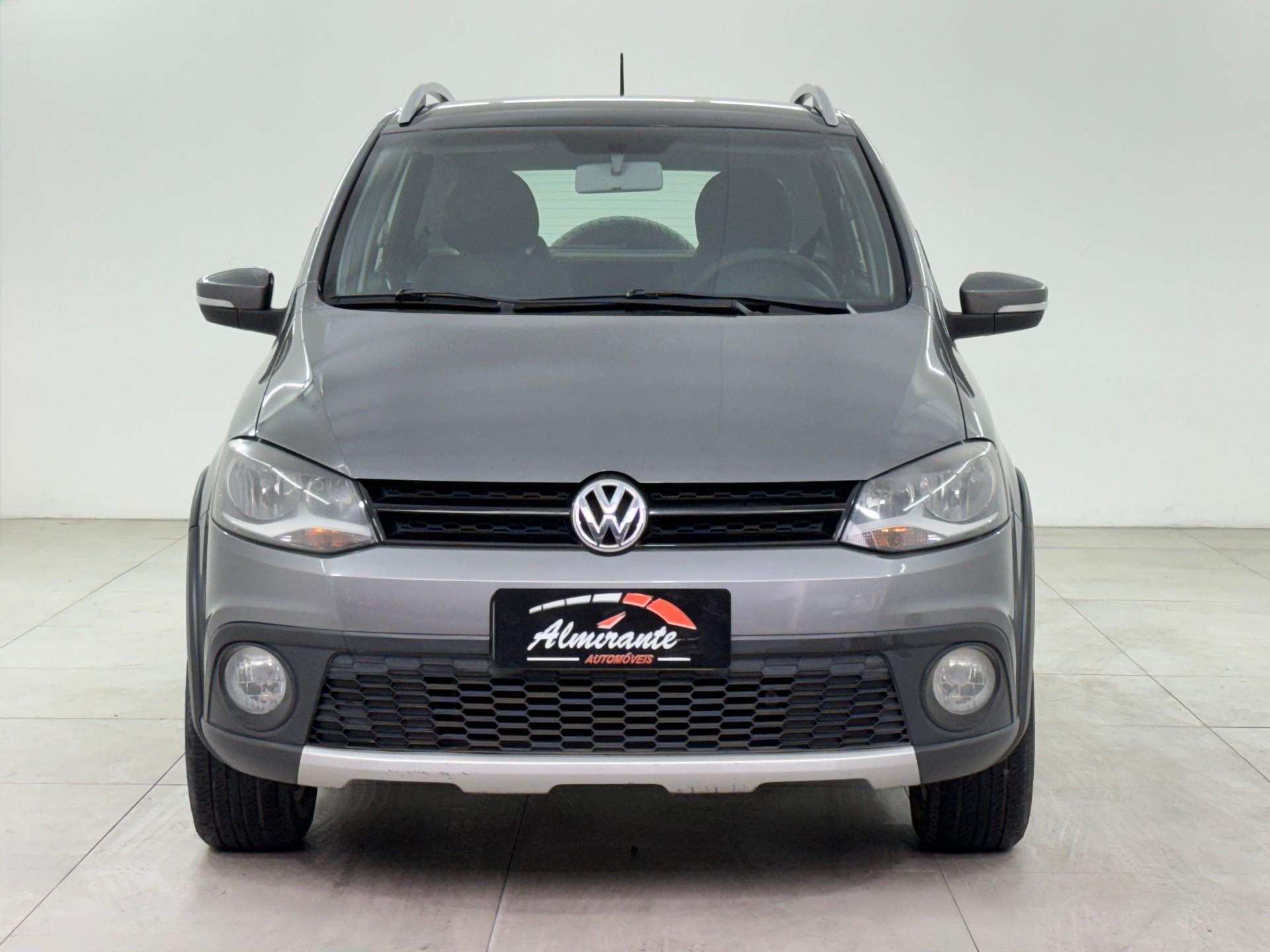 Foto numero 1 do veiculo Volkswagen CrossFox 1.6 Mi Total Flex 8V 5p  - Cinza - 2010/2011