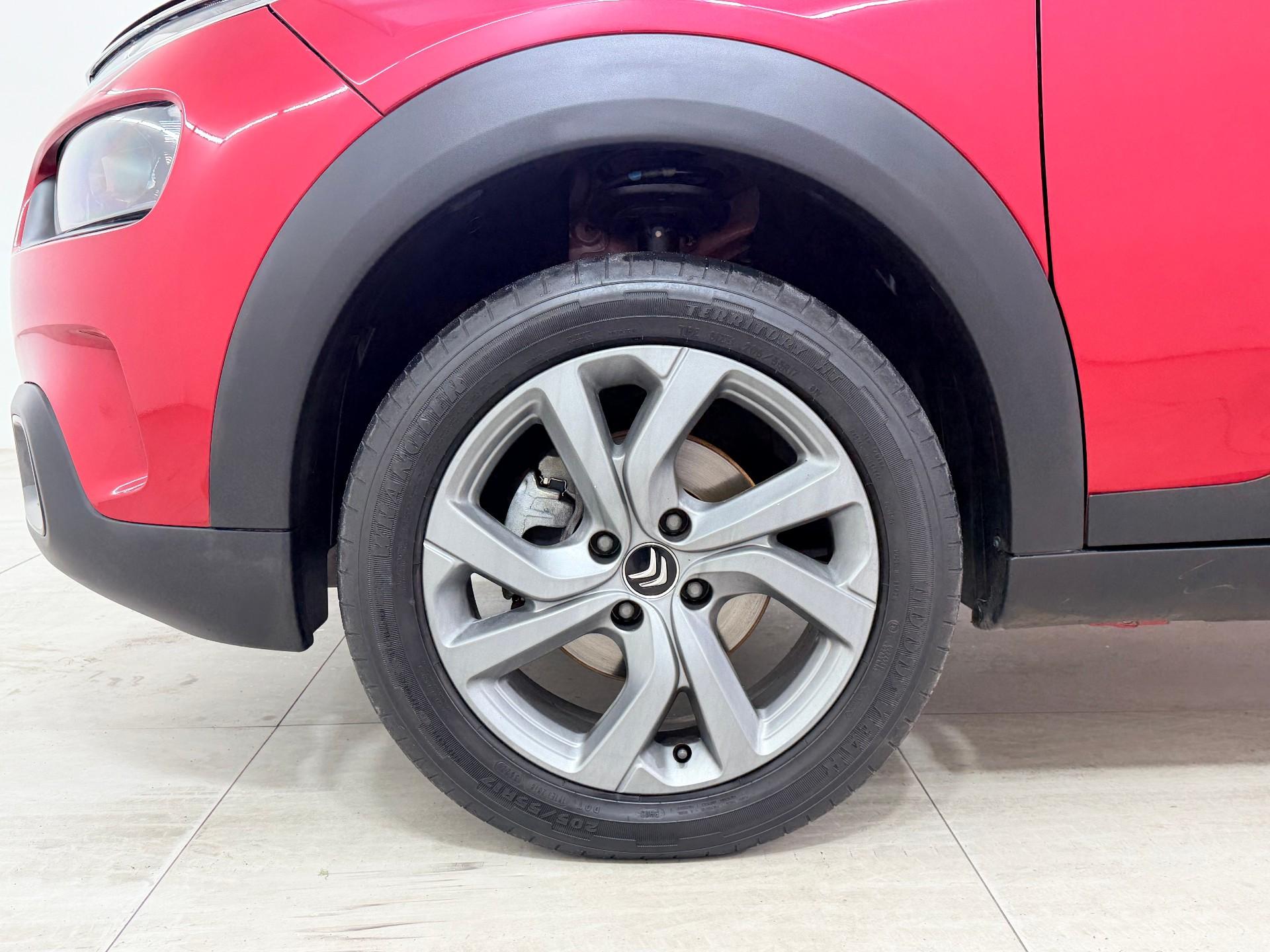 Foto numero 14 do veiculo Citroën C4 CACTUS FEEL 1.6 16V Flex Aut.  - Vermelha - 2022/2023