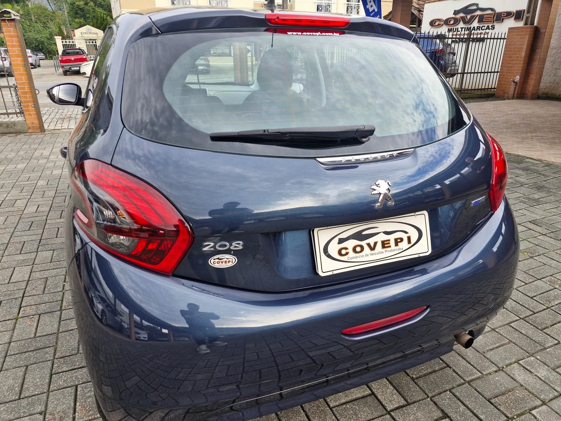 Foto numero 13 do veiculo Peugeot 208 Active Pack 1.2 Flex 12V 5p Mec.  - Azul - 2016/2017