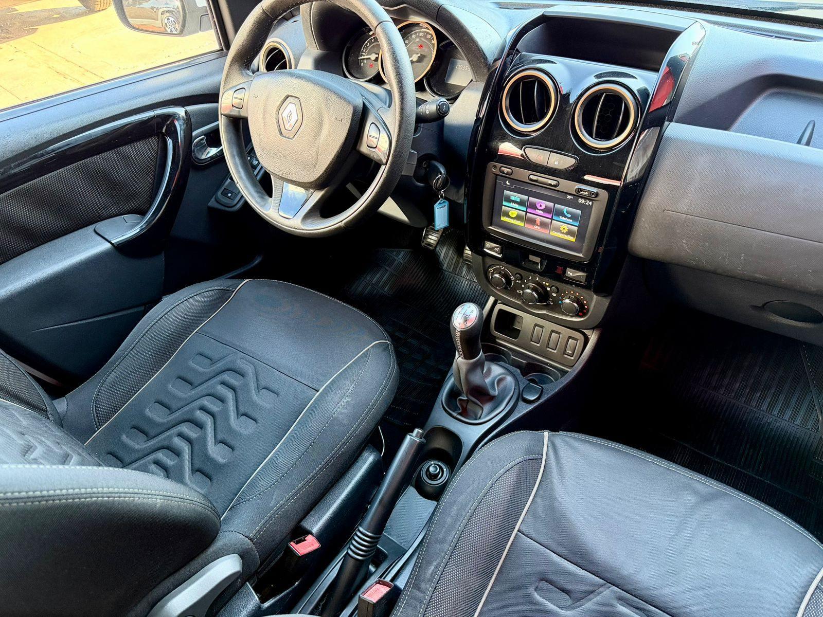 Foto numero 14 do veiculo Renault Duster Dynamique 1.6 Flex 16V Mec.  - Branca - 2015/2016