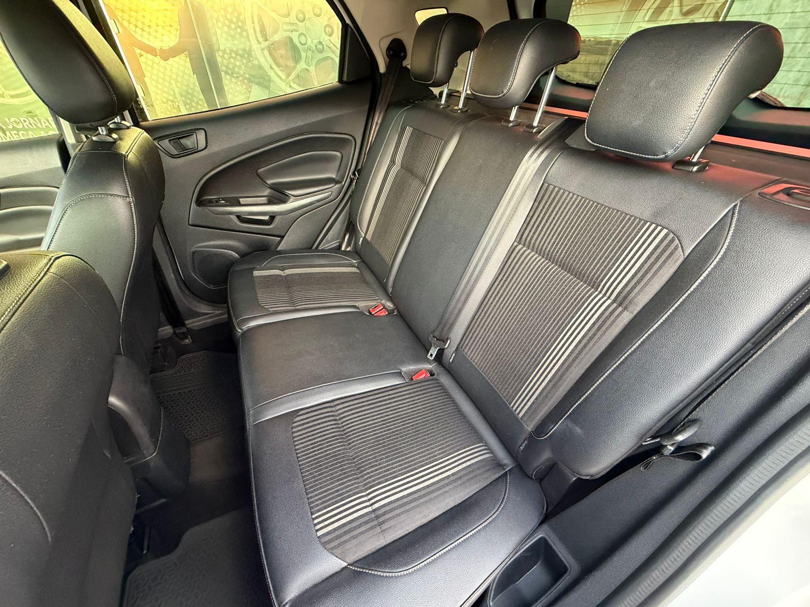 Foto numero 8 do veiculo Ford EcoSport Freestyle 1.5 aut 2020 - Branca - 2019/2020