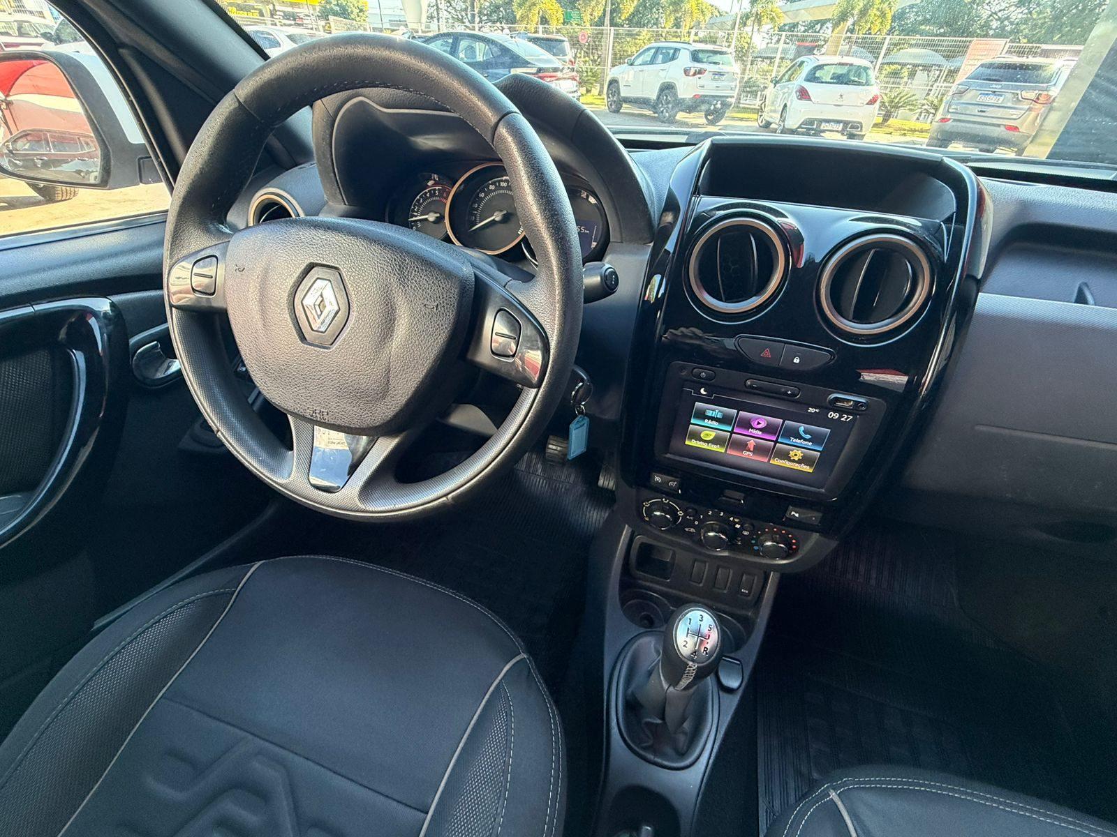 Foto numero 16 do veiculo Renault Duster Dynamique 1.6 Flex 16V Mec.  - Branca - 2015/2016