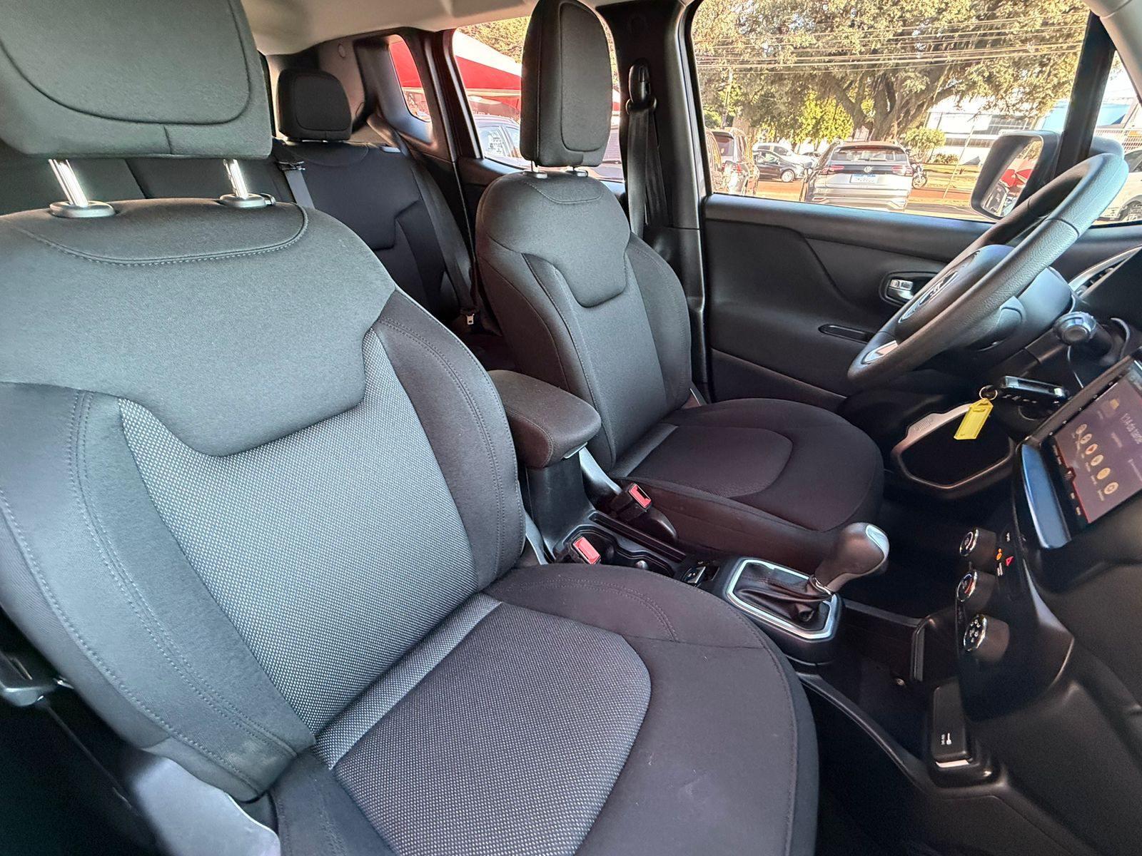Foto numero 7 do veiculo Jeep Renegade Flex 2021 aut - Cinza - 2021/2021