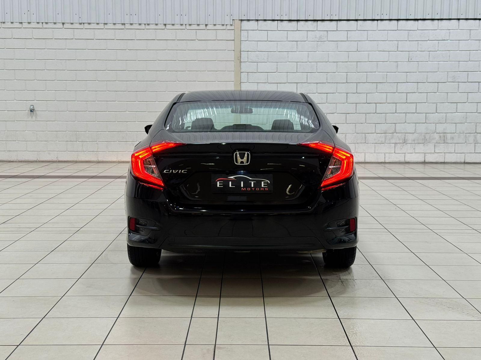 Foto numero 4 do veiculo Honda Civic Sedan SPORT 2.0 Flex 16V Aut.4p  - Preta - 2018/2018
