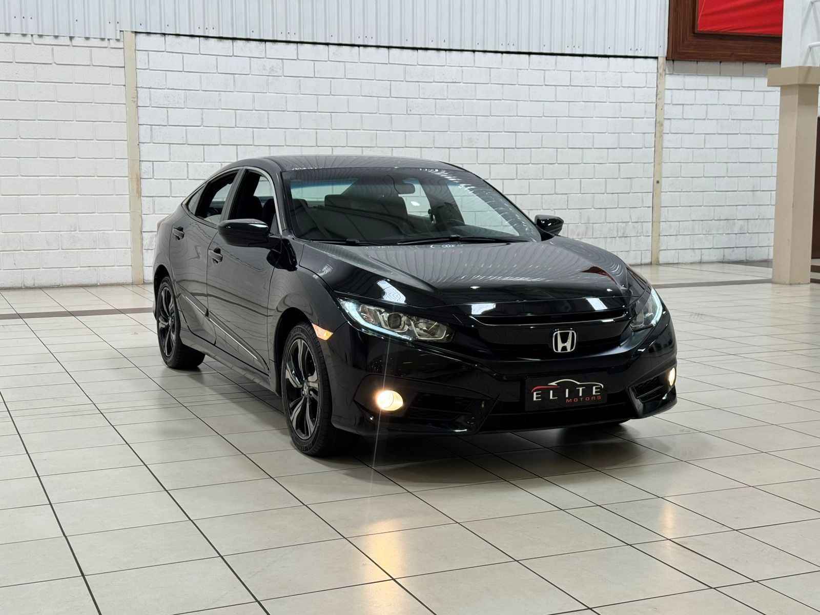 Foto numero 2 do veiculo Honda Civic Sedan SPORT 2.0 Flex 16V Aut.4p  - Preta - 2018/2018