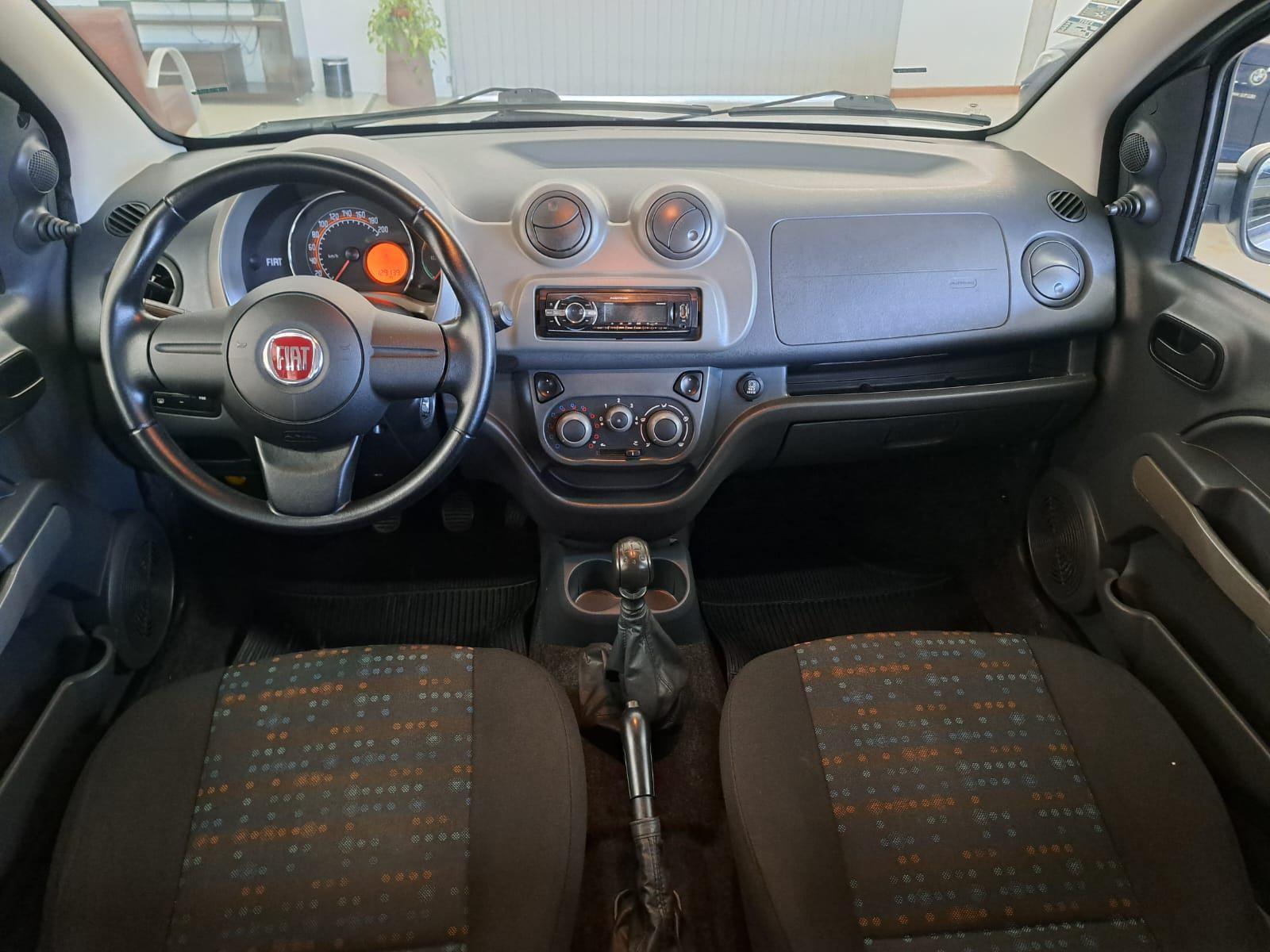 Foto numero 2 do veiculo Fiat Uno VIVACE 1.0 8V - Prata - 2013/2014