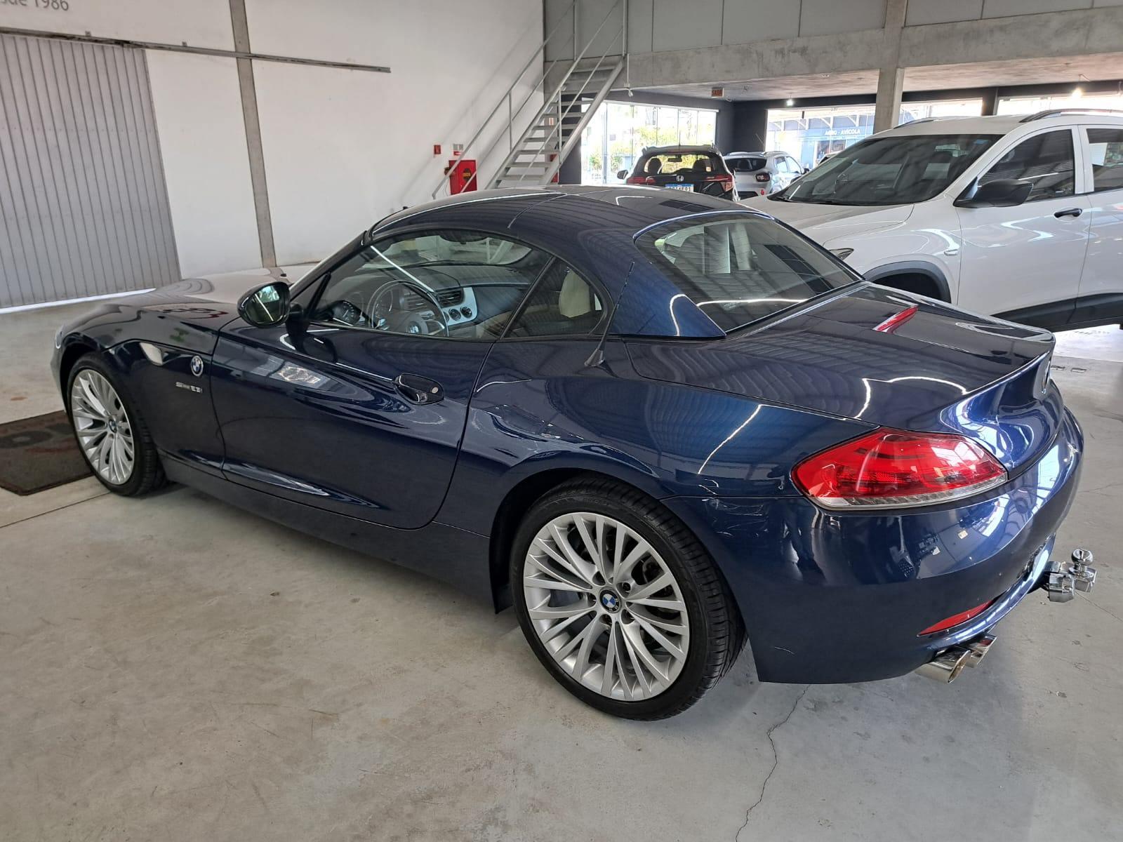 Foto numero 1 do veiculo BMW Z4 SDRIVE2.3I LM31 - Azul - 2011/2012