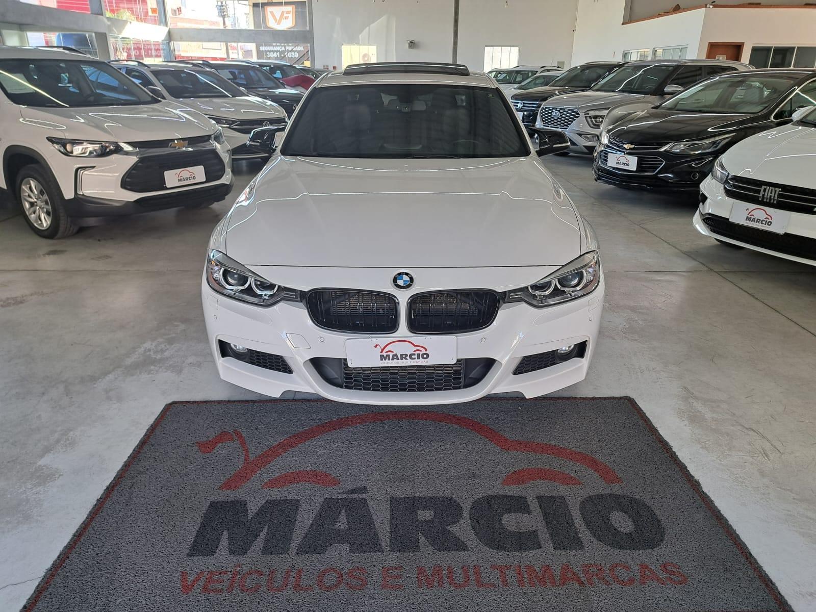 Foto numero 5 do veiculo BMW 335i /  3A91 M SPORT 3.0 24V - Branca - 2013/2014