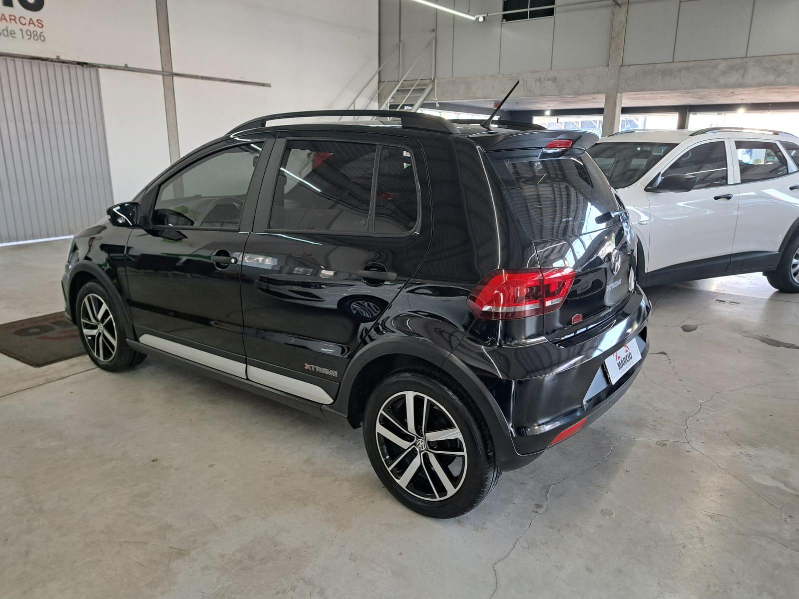 Foto numero 1 do veiculo Volkswagen Fox W/ XTREME MB - Preta - 2017/2018