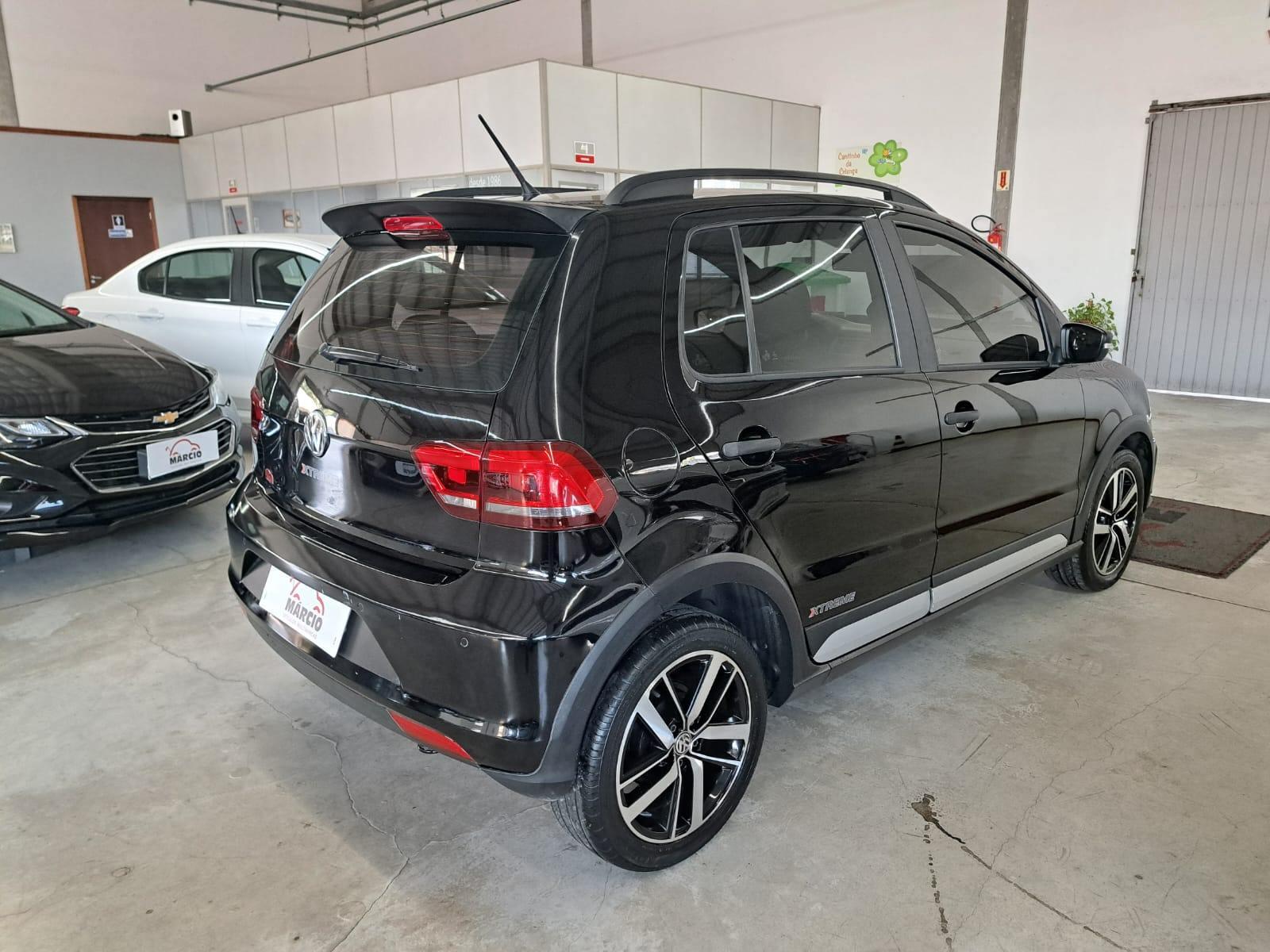 Foto numero 4 do veiculo Volkswagen Fox W/ XTREME MB - Preta - 2017/2018