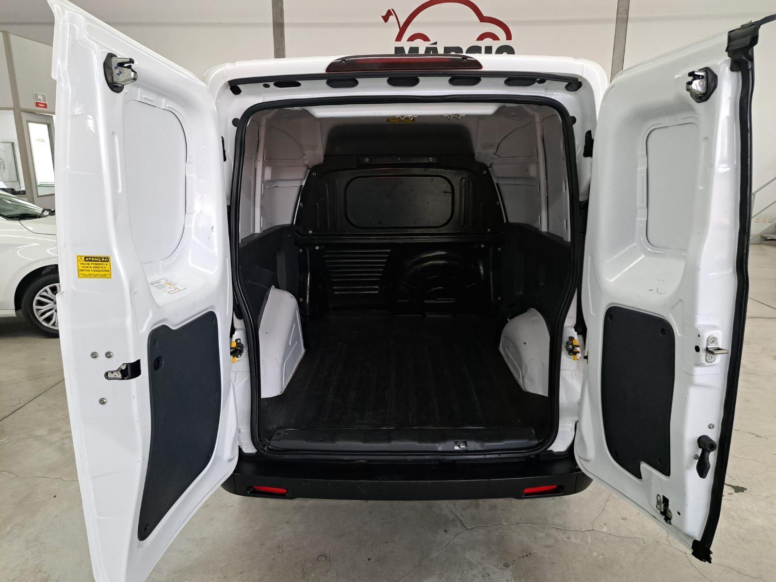Foto numero 7 do veiculo Fiat Fiorino ENDURANCE - Branca - 2024/2025