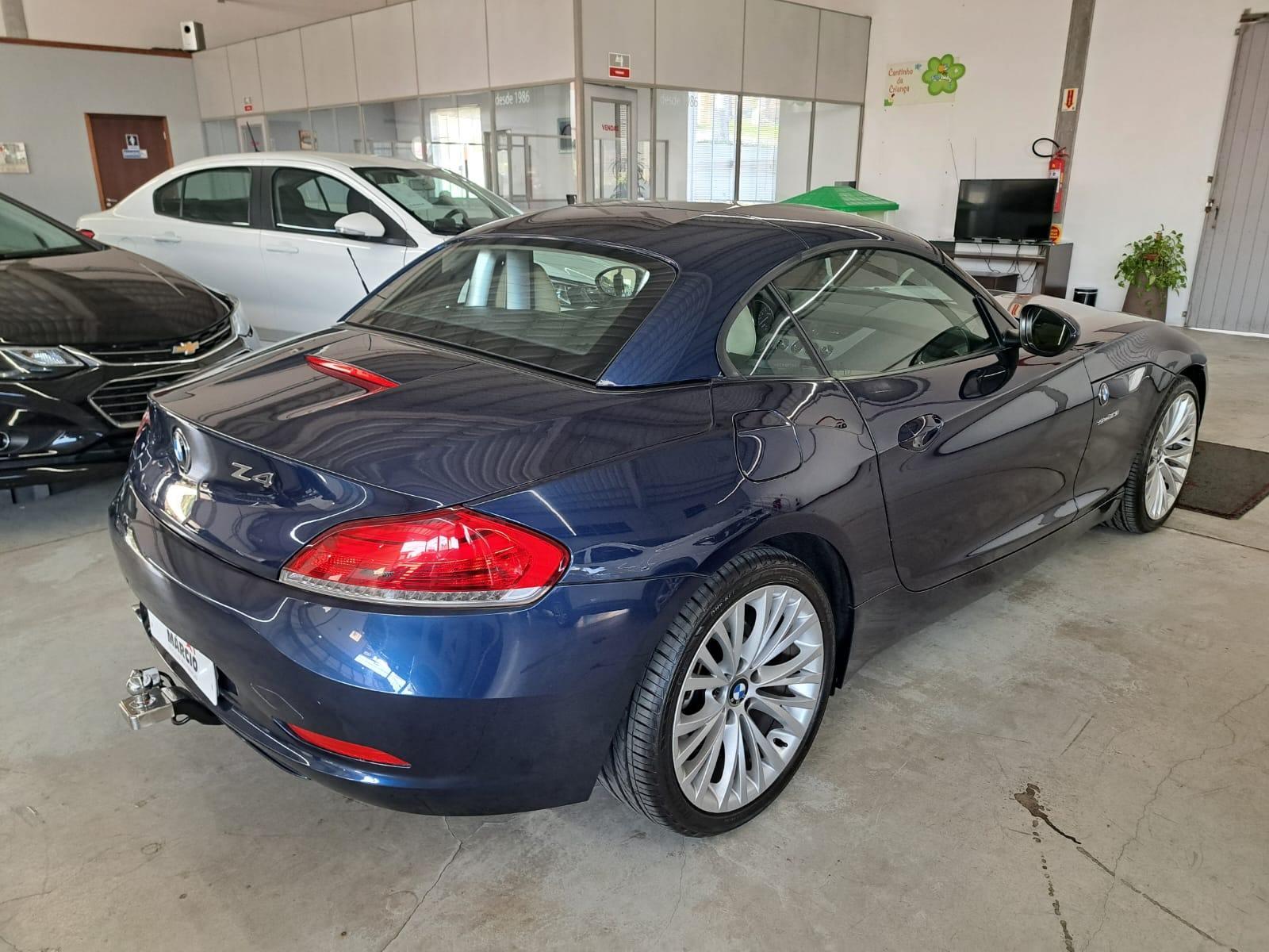 Foto numero 4 do veiculo BMW Z4 SDRIVE2.3I LM31 - Azul - 2011/2012