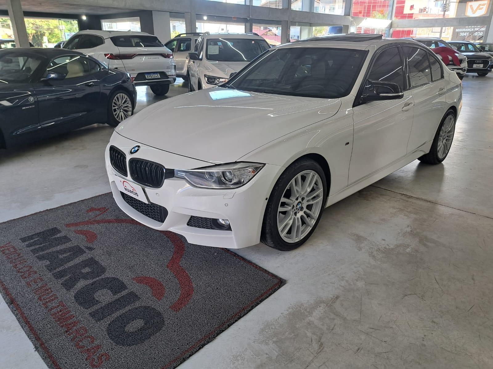 Foto numero 3 do veiculo BMW 335i /  3A91 M SPORT 3.0 24V - Branca - 2013/2014