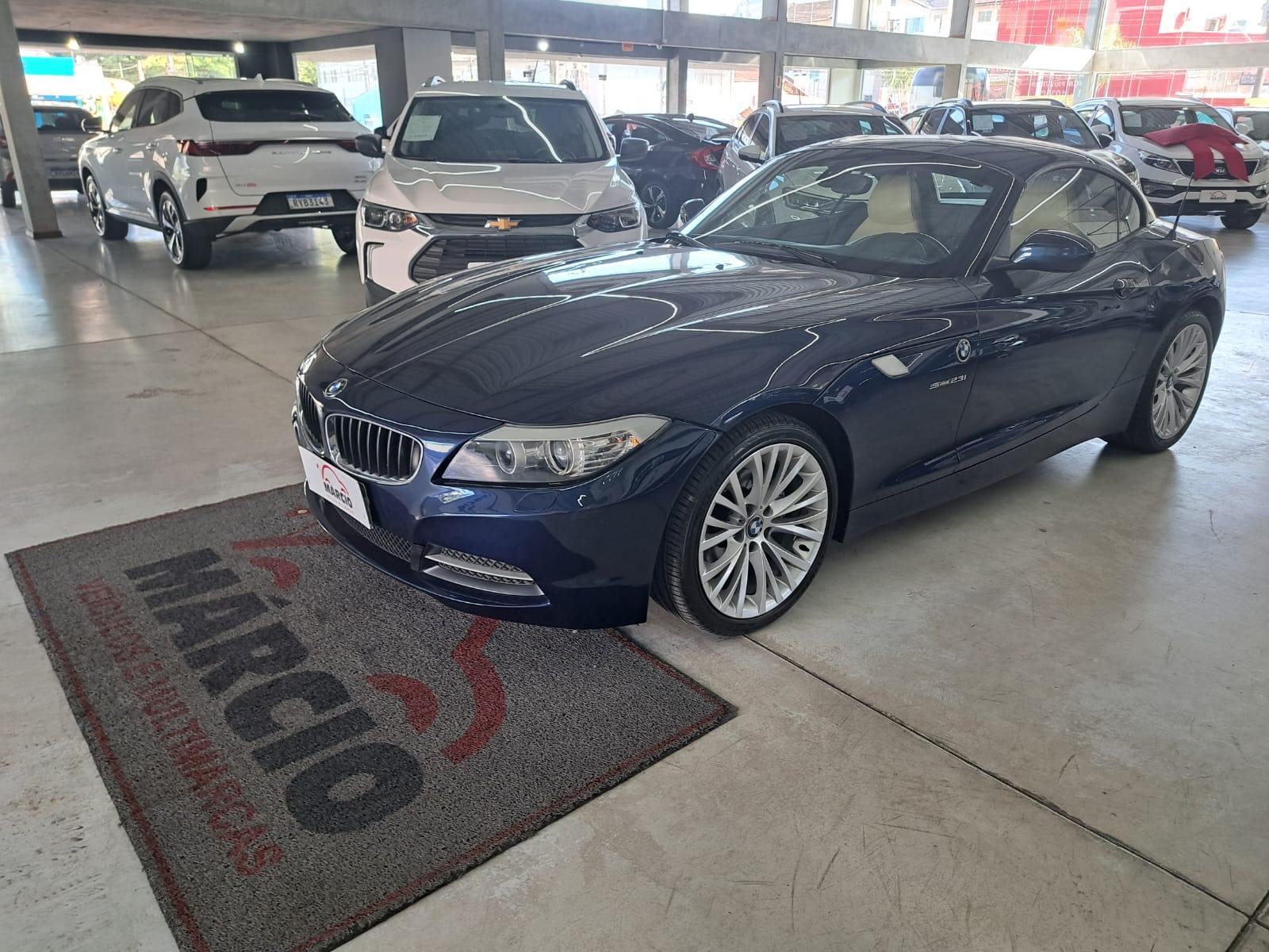 Foto numero 3 do veiculo BMW Z4 SDRIVE2.3I LM31 - Azul - 2011/2012